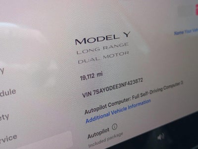 2022 Tesla Model Y Long Range AWD
