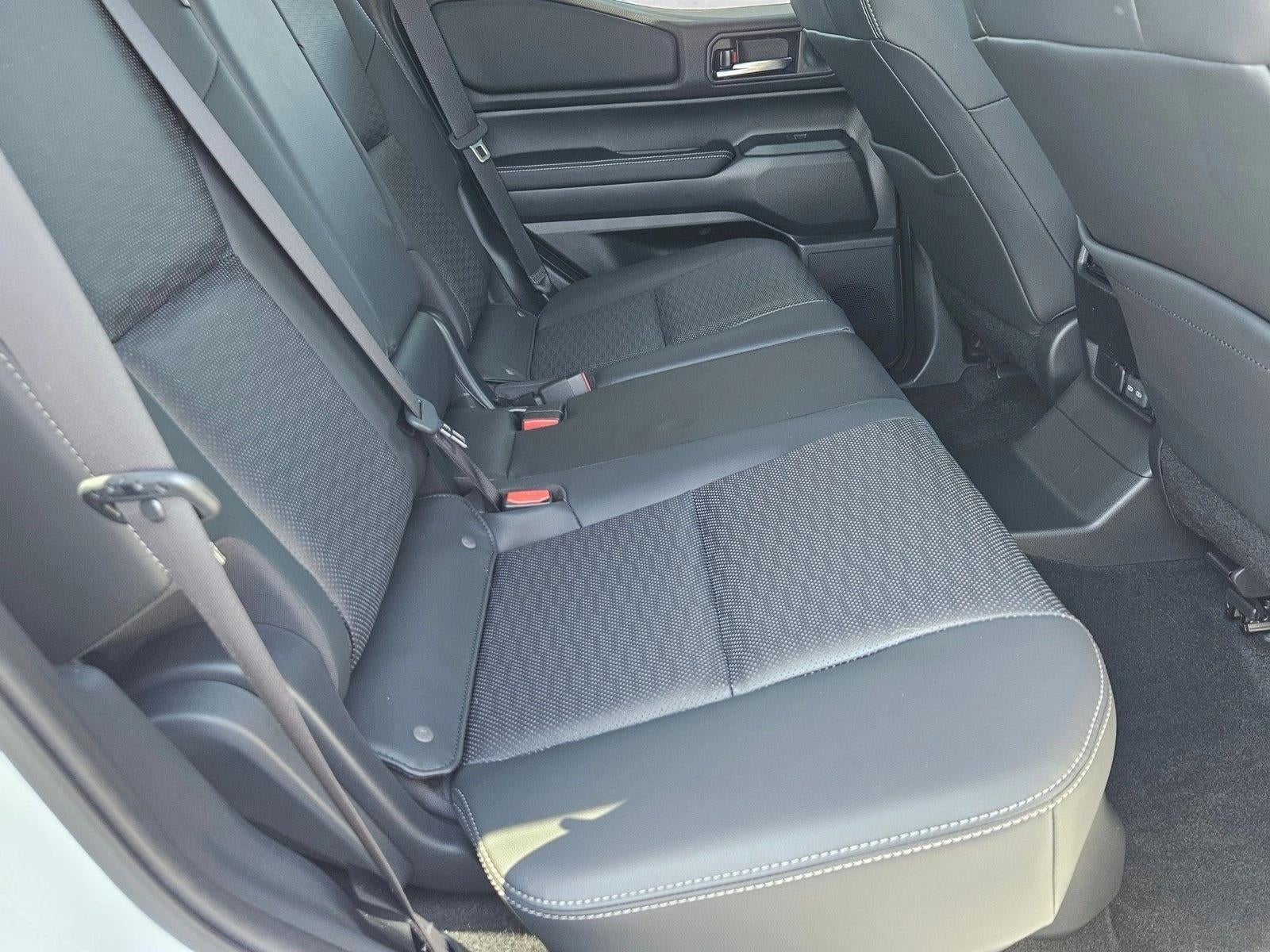 2025 Toyota Land Cruiser 4WD (GS)