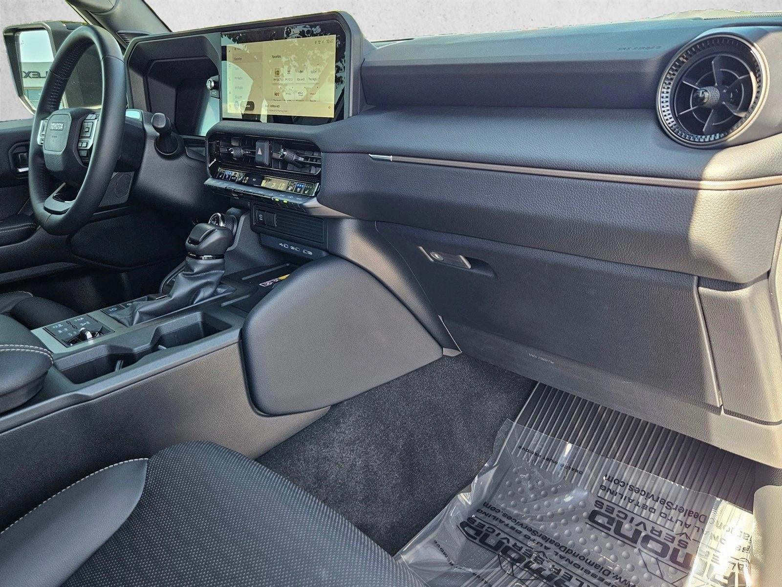 2025 Toyota Land Cruiser 4WD (GS)