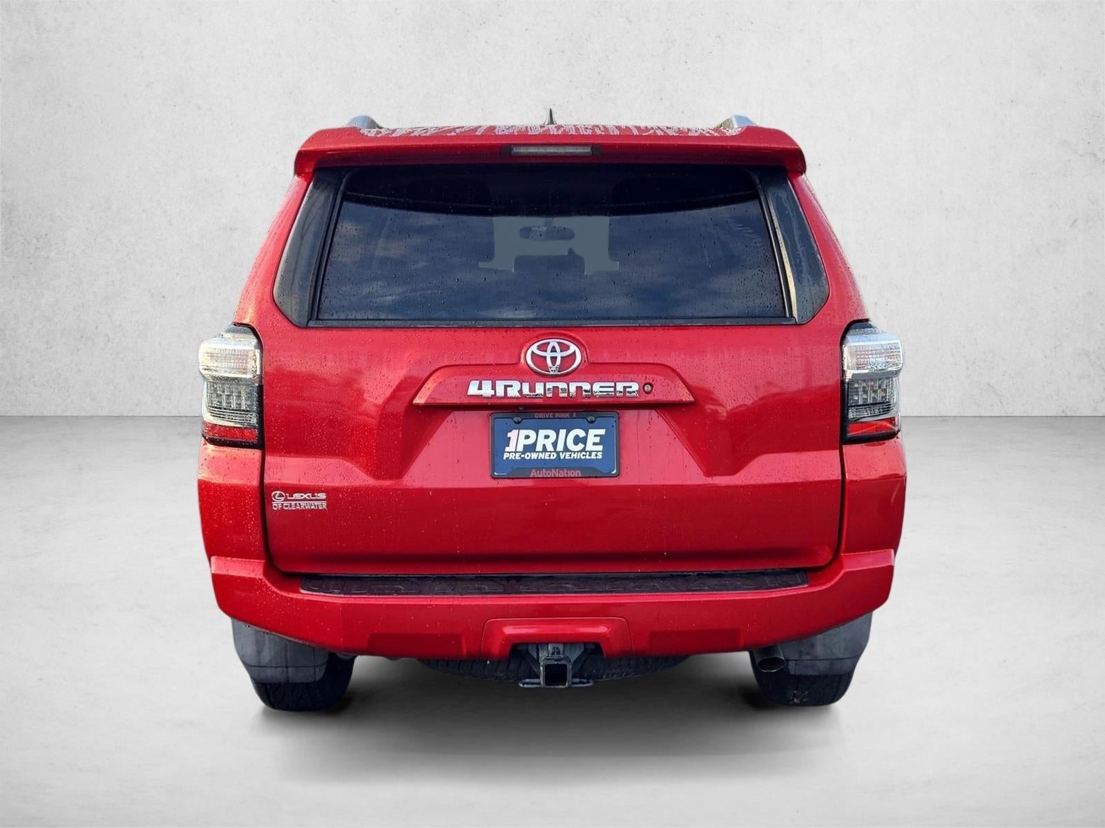 2017 Toyota 4Runner SR5 2WD (Natl)