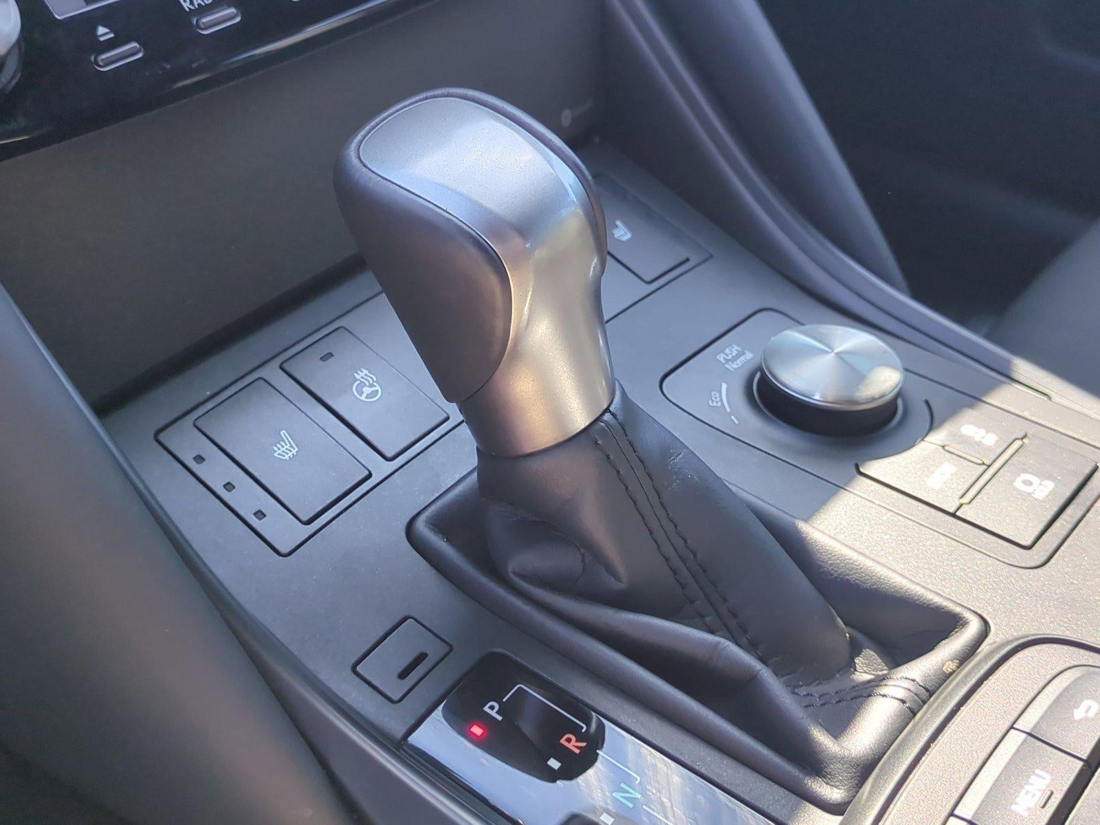 2025 Lexus IS 350 F SPORT Design RWD