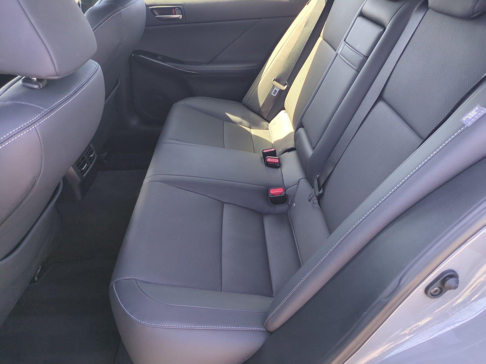 2025 Lexus IS 350 F SPORT Design RWD