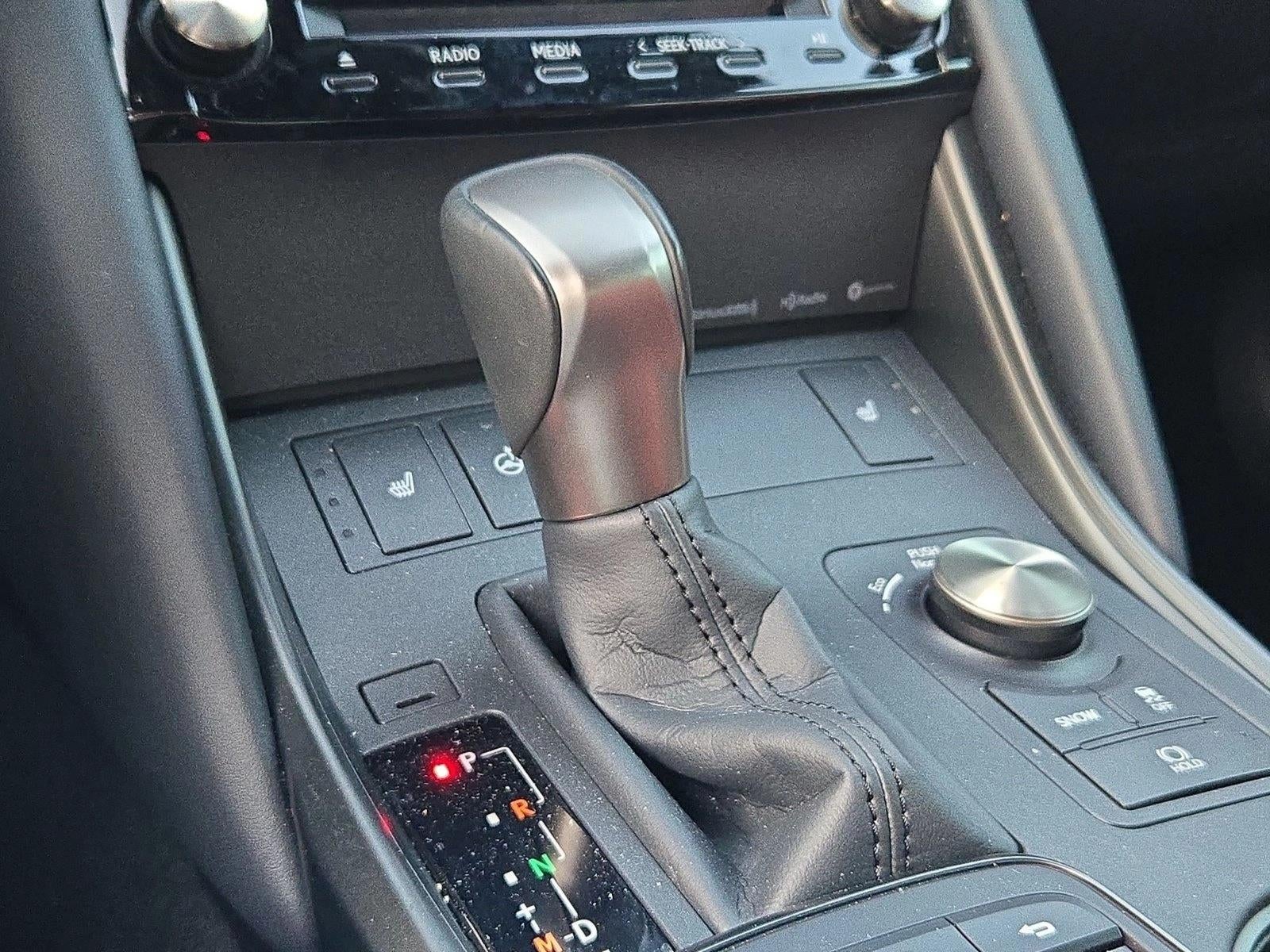 2025 Lexus IS 350 F SPORT Design RWD
