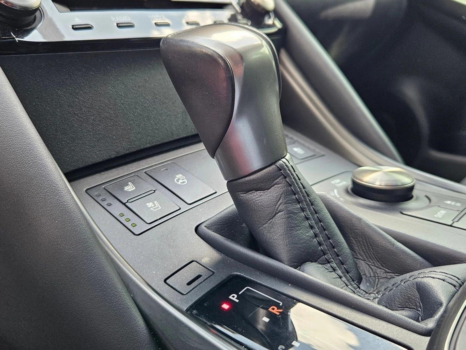 2024 Lexus IS 300 RWD