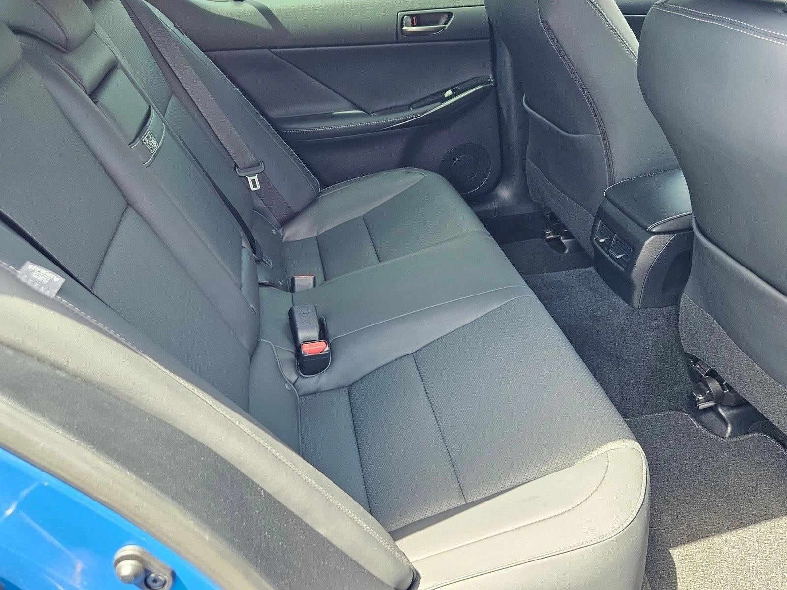 2024 Lexus IS 300 RWD
