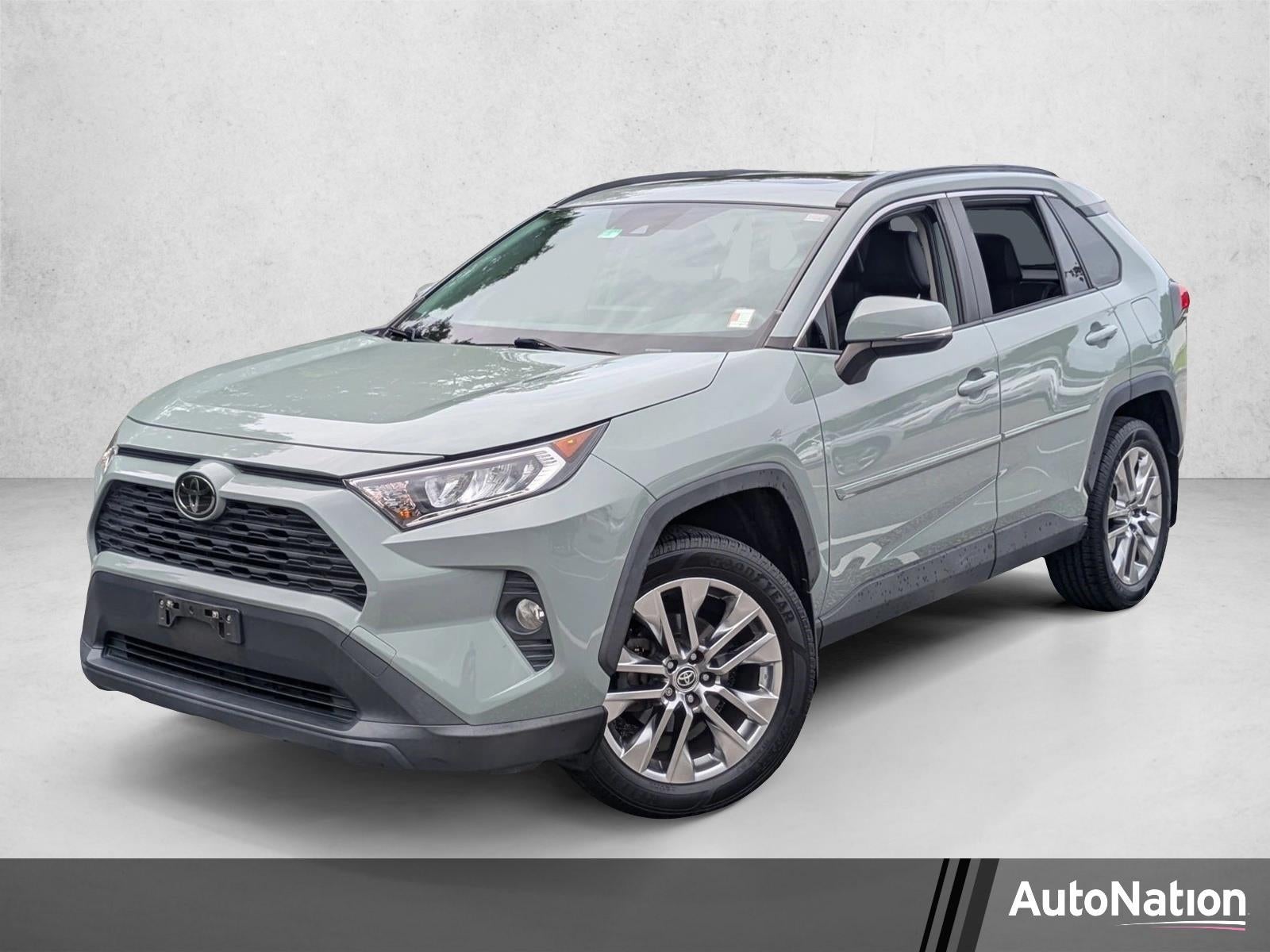 2020 Toyota RAV4 XLE Premium AWD (Natl)