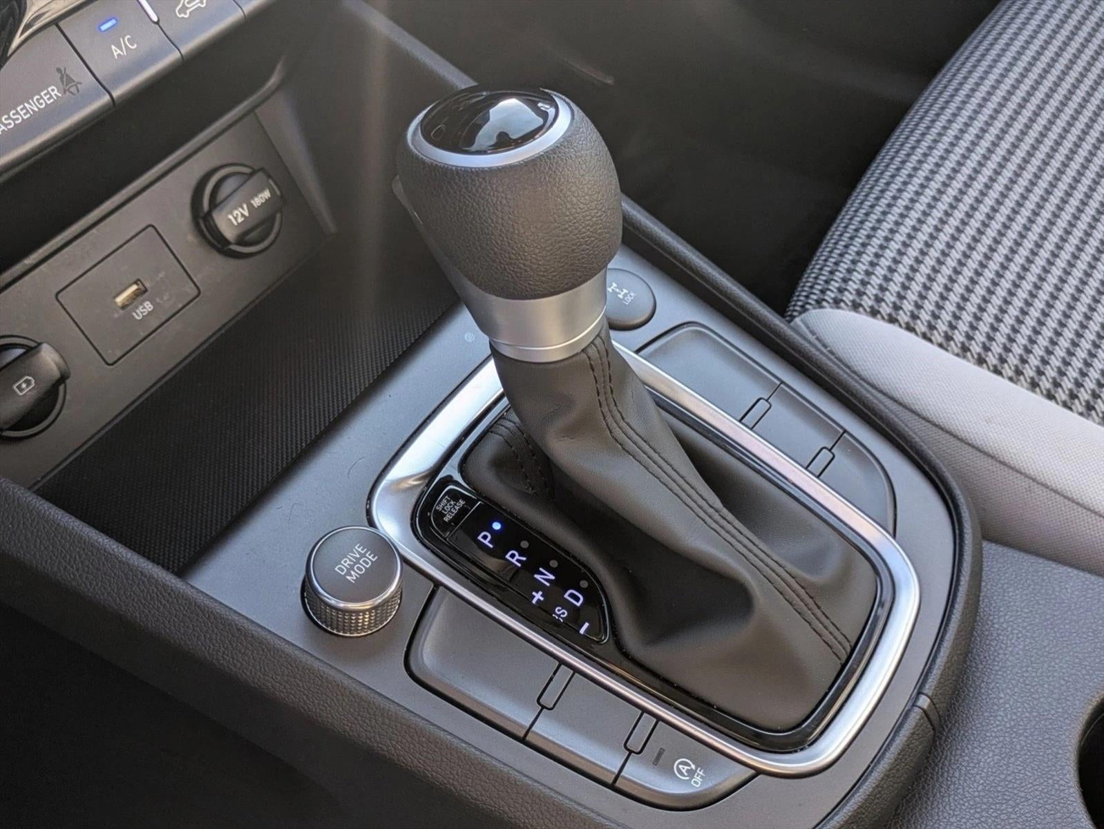 2023 Hyundai KONA SE Auto AWD