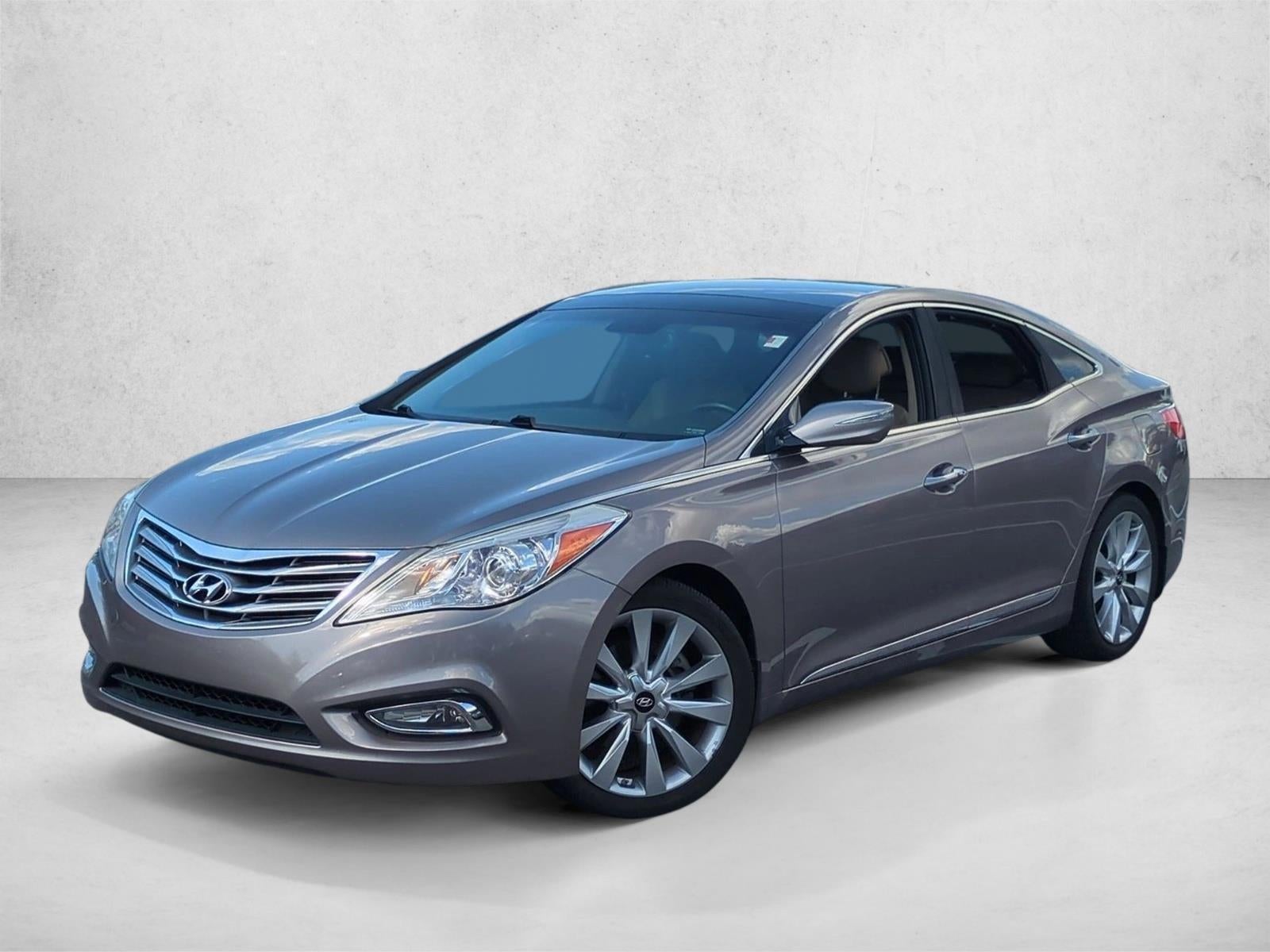 2013 Hyundai AZERA 4dr Sdn