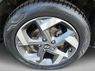 2023 Hyundai VENUE Limited IVT