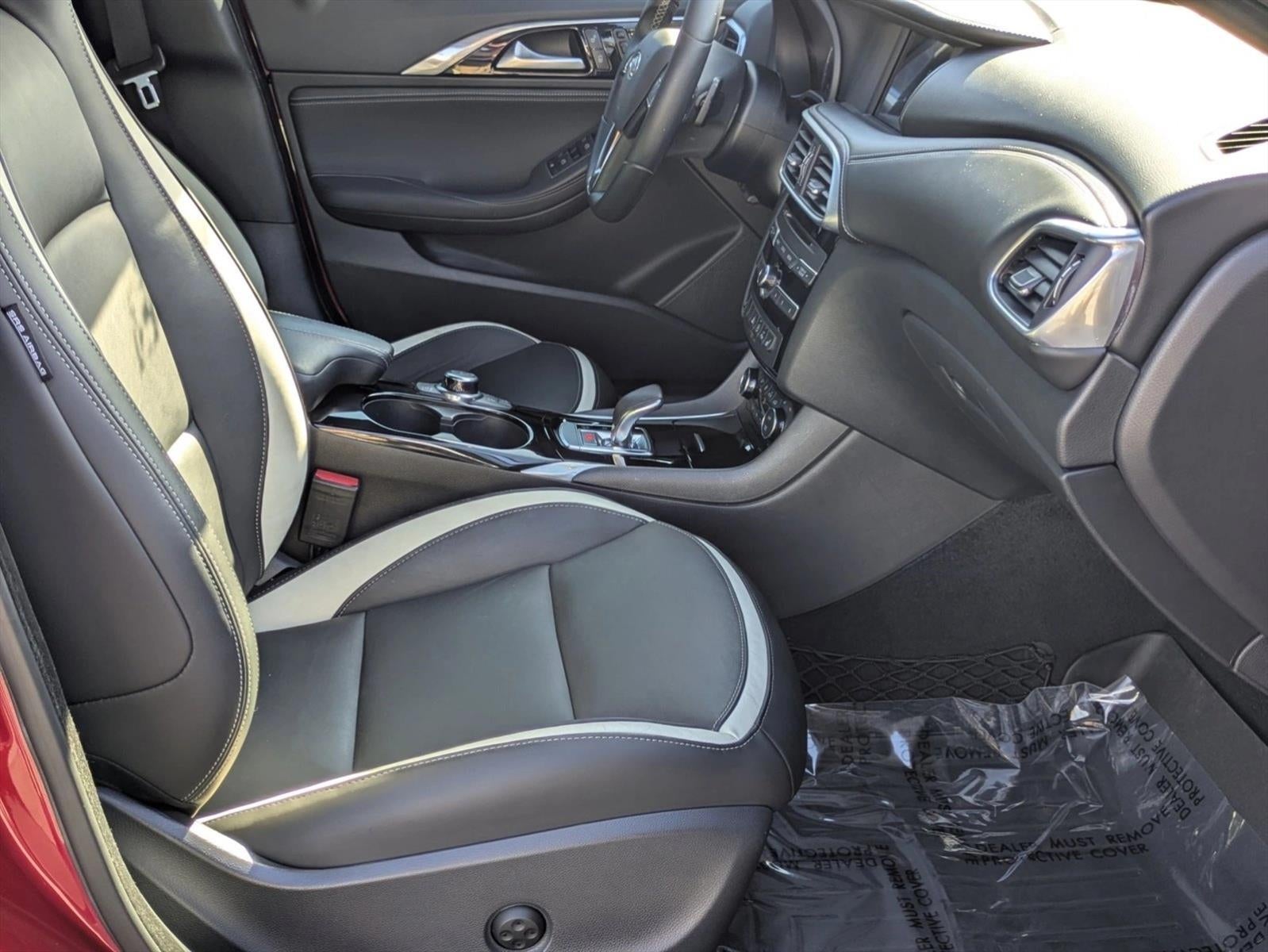 2018 INFINITI QX30 Sport FWD