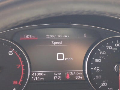 2022 Audi Q5 Premium 40 TFSI quattro