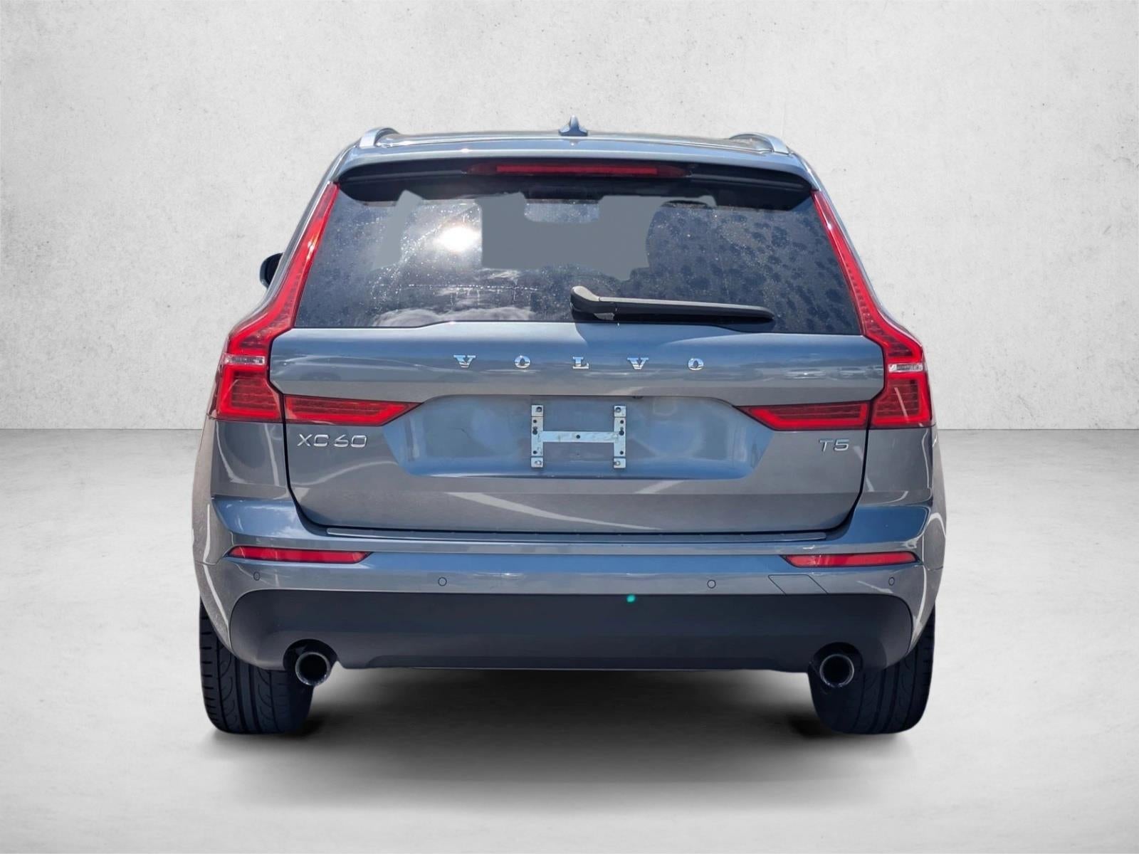 2021 Volvo XC60 T5 FWD Momentum