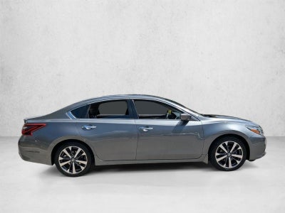 2017 Nissan Altima 2.5 SR Sedan