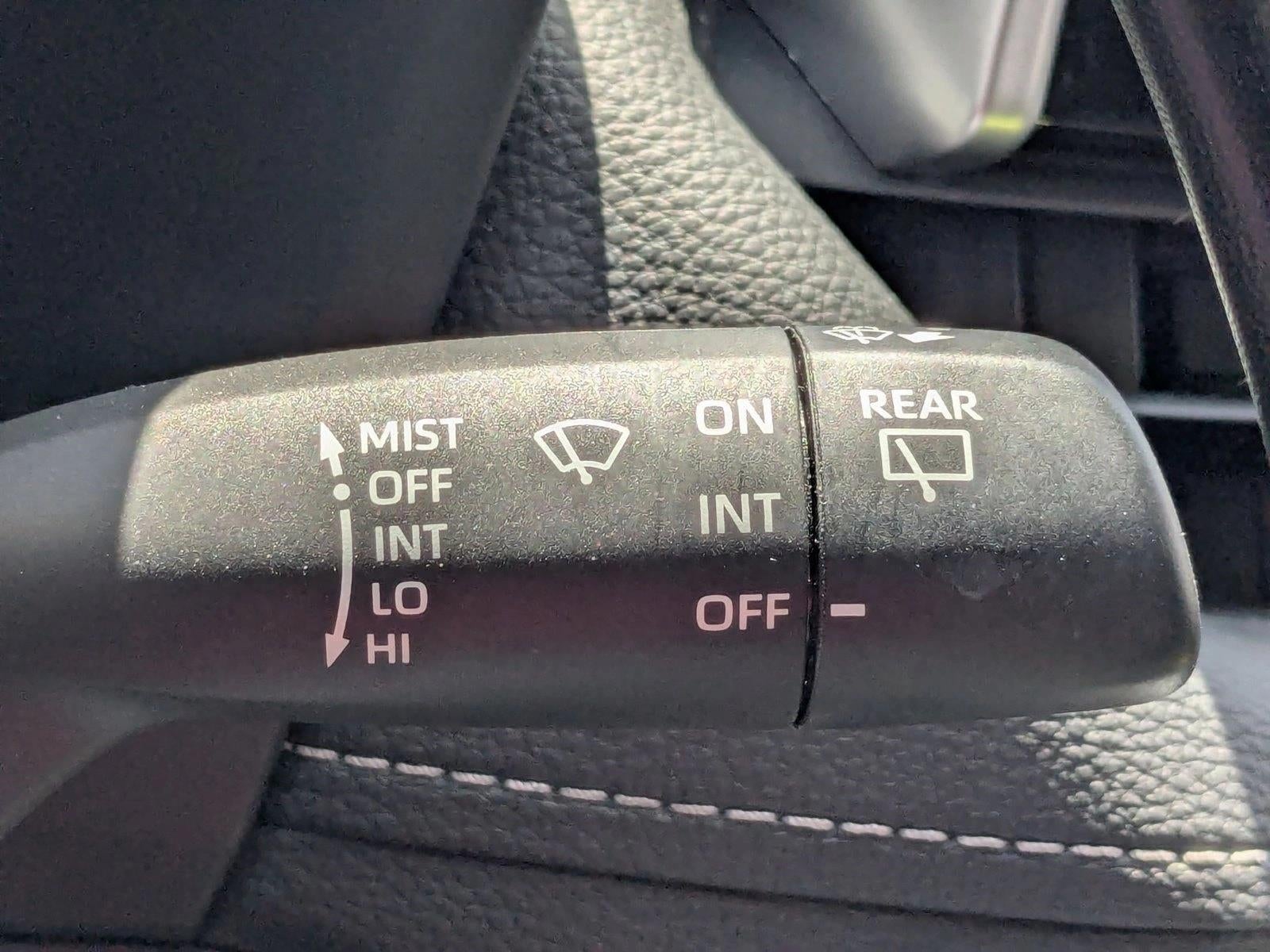 2024 Toyota RAV4 LE FWD (GS)