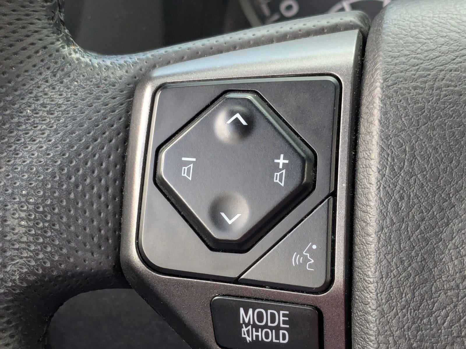 2022 Toyota Tacoma 2WD 2WD TRD Sport Double Cab 5' Bed V6 AT (Natl)