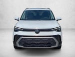 2025 Volkswagen Taos SE FWD