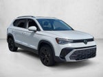 2025 Volkswagen Taos SE FWD