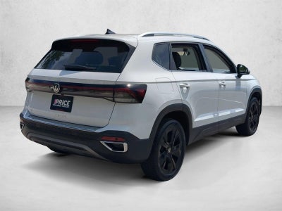 2025 Volkswagen Taos SE FWD