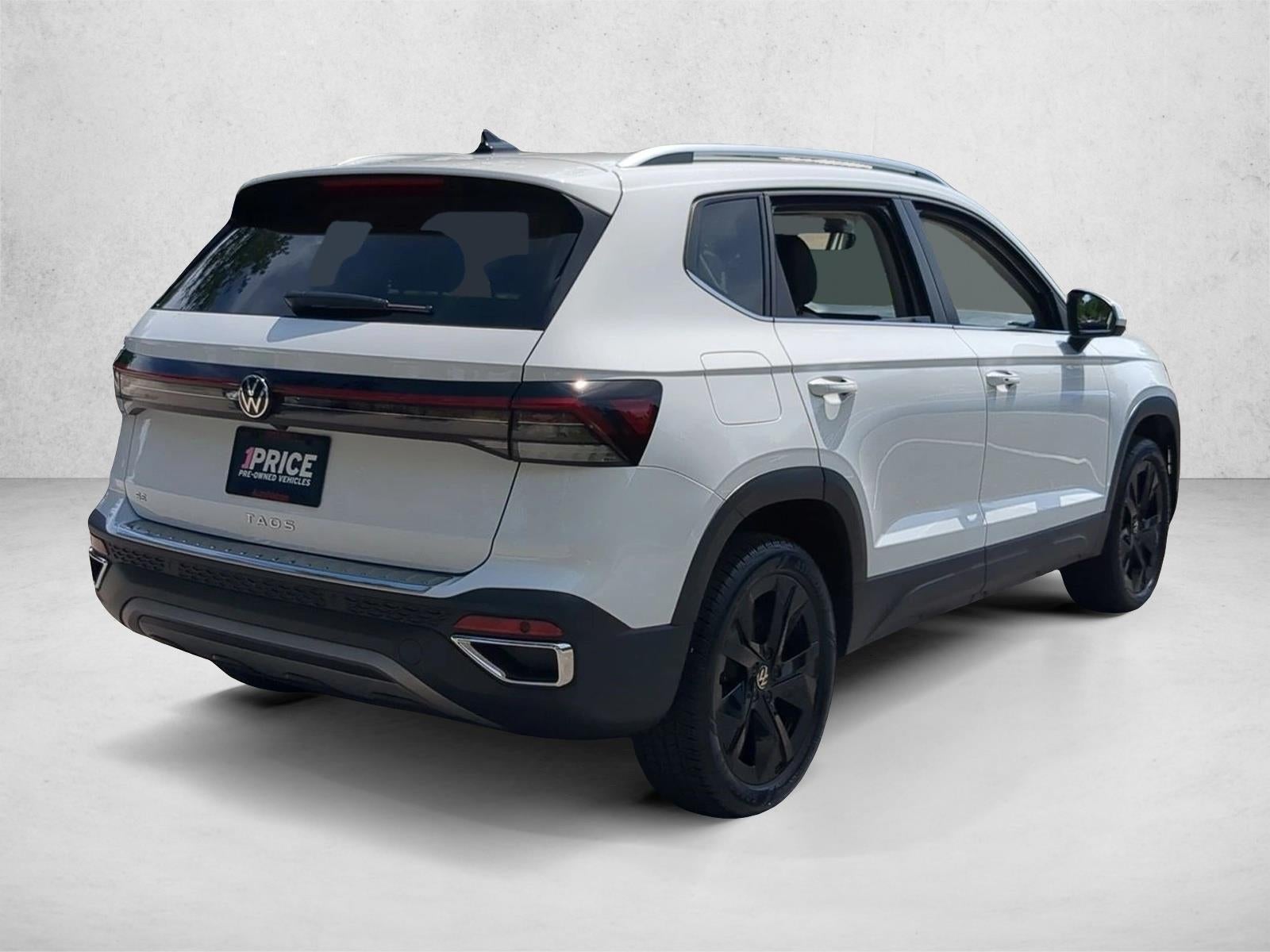 2025 Volkswagen Taos SE FWD