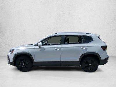 2025 Volkswagen Taos SE FWD