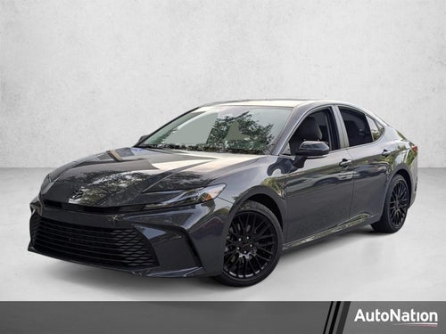 2025 Toyota Camry LE (SE)