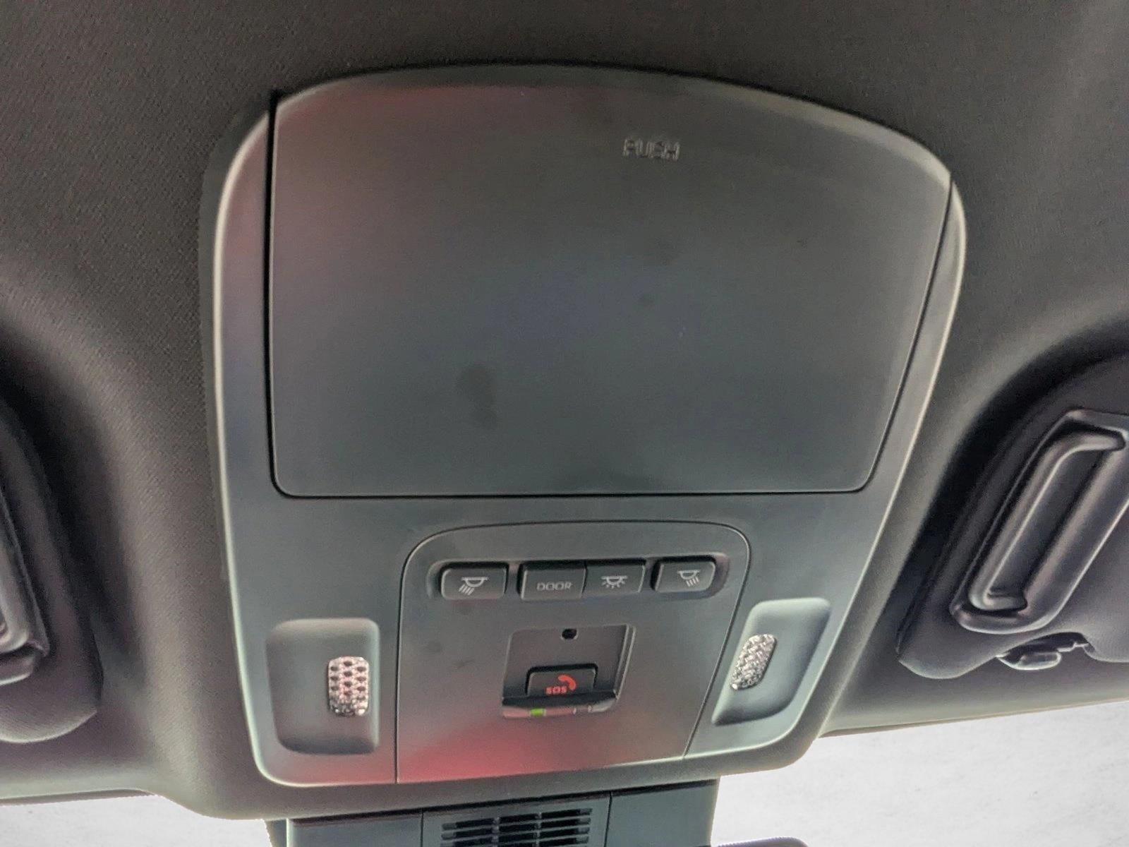 2026 Toyota Camry XSE (Natl)