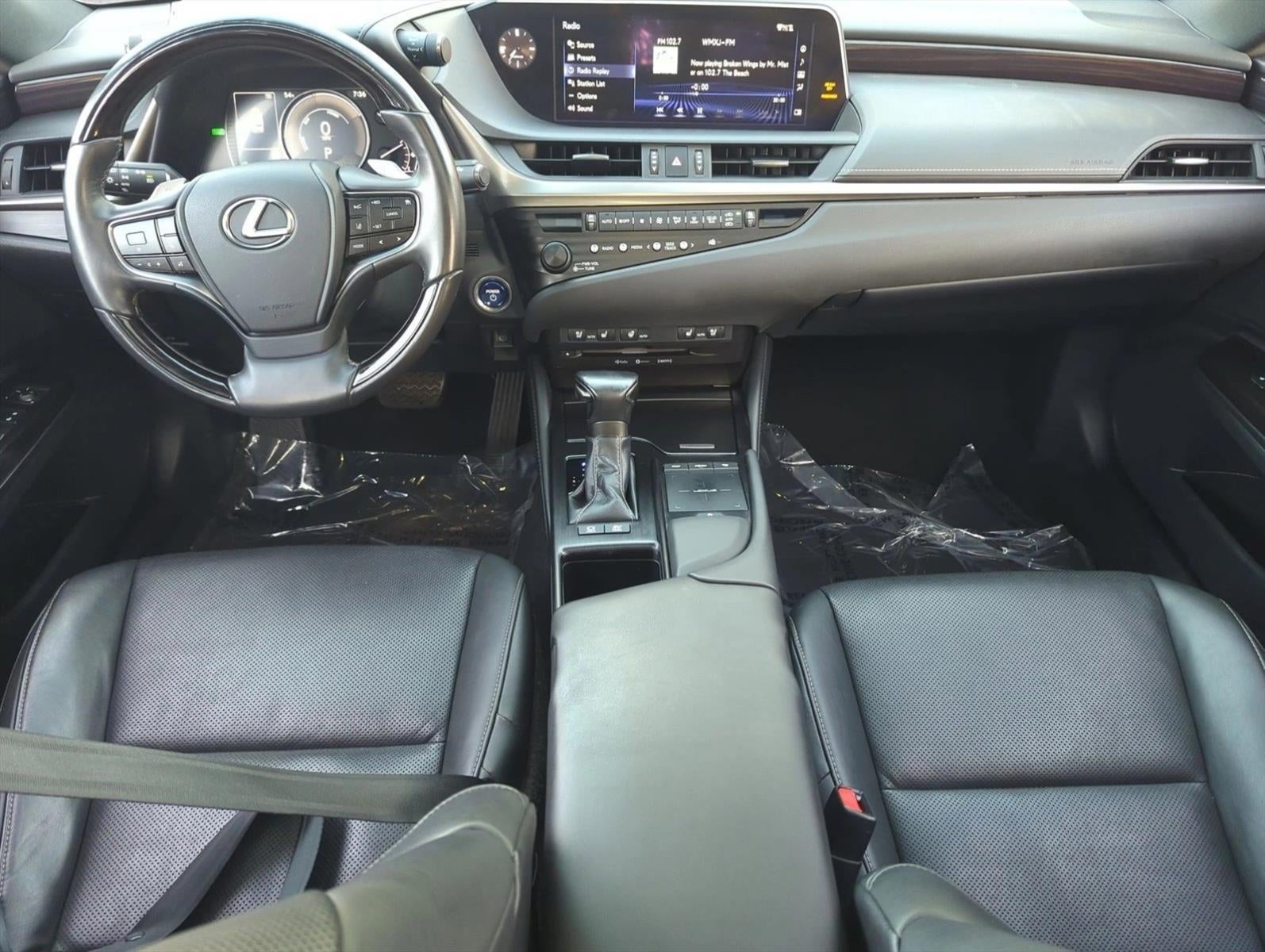 2019 Lexus ES 300h FWD