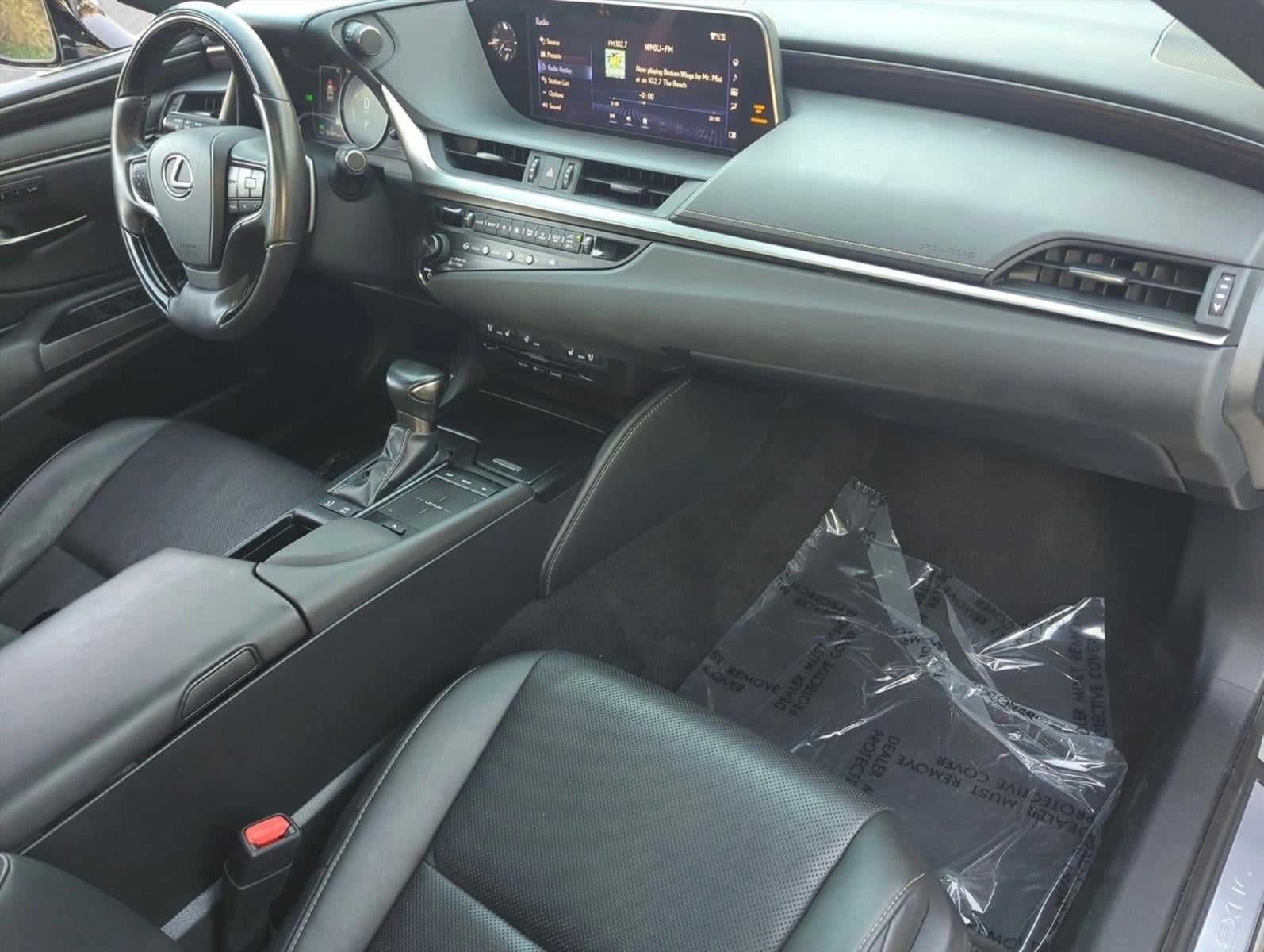 2019 Lexus ES 300h FWD