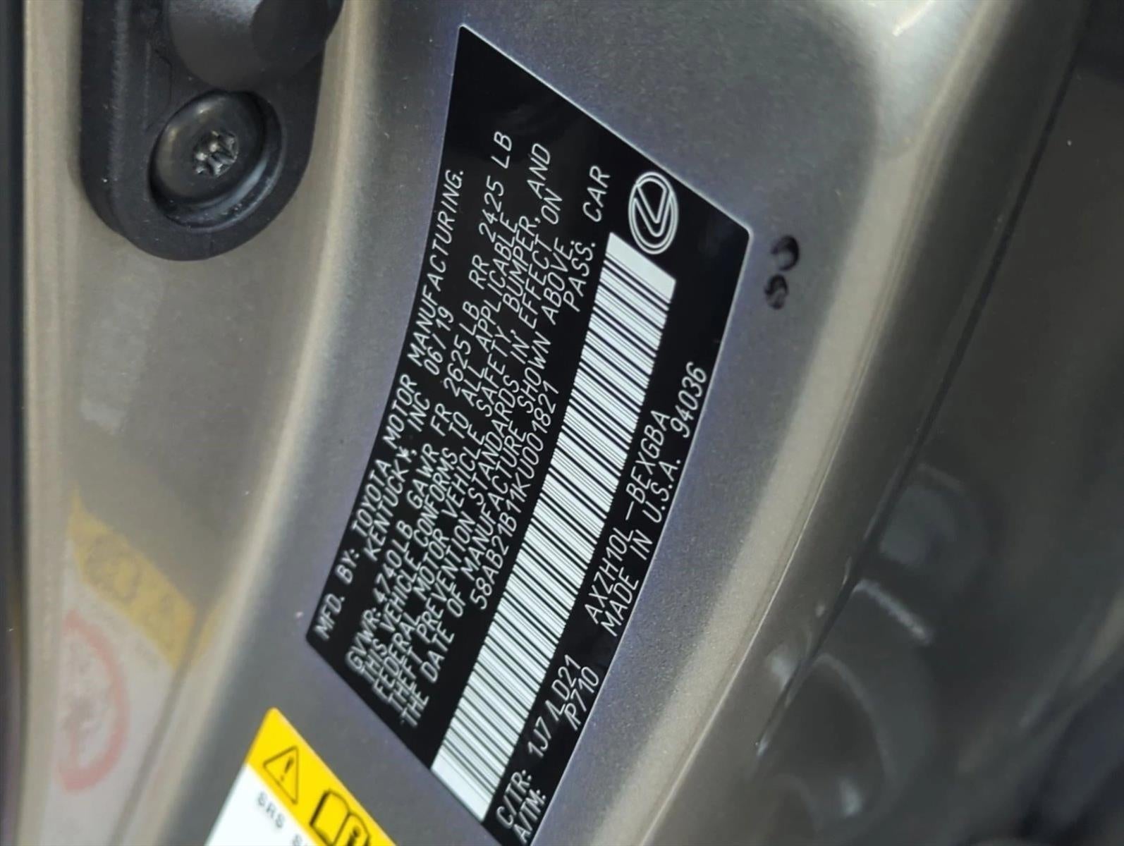 2019 Lexus ES 300h FWD