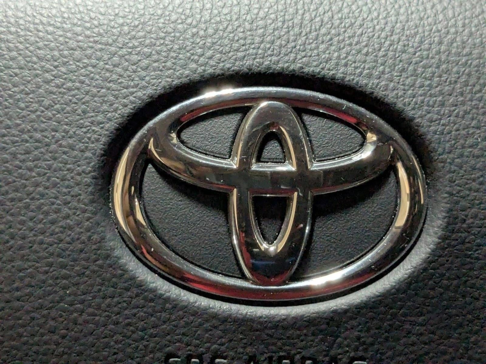 2020 Toyota Highlander XLE FWD (Natl)