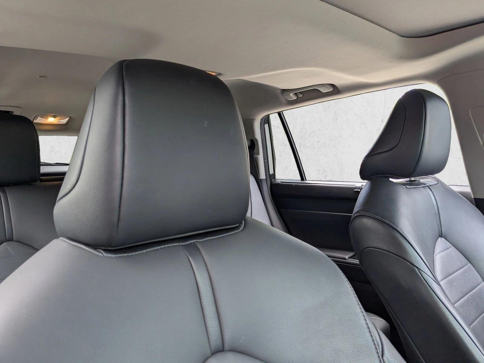 2020 Toyota Highlander XLE FWD (Natl)