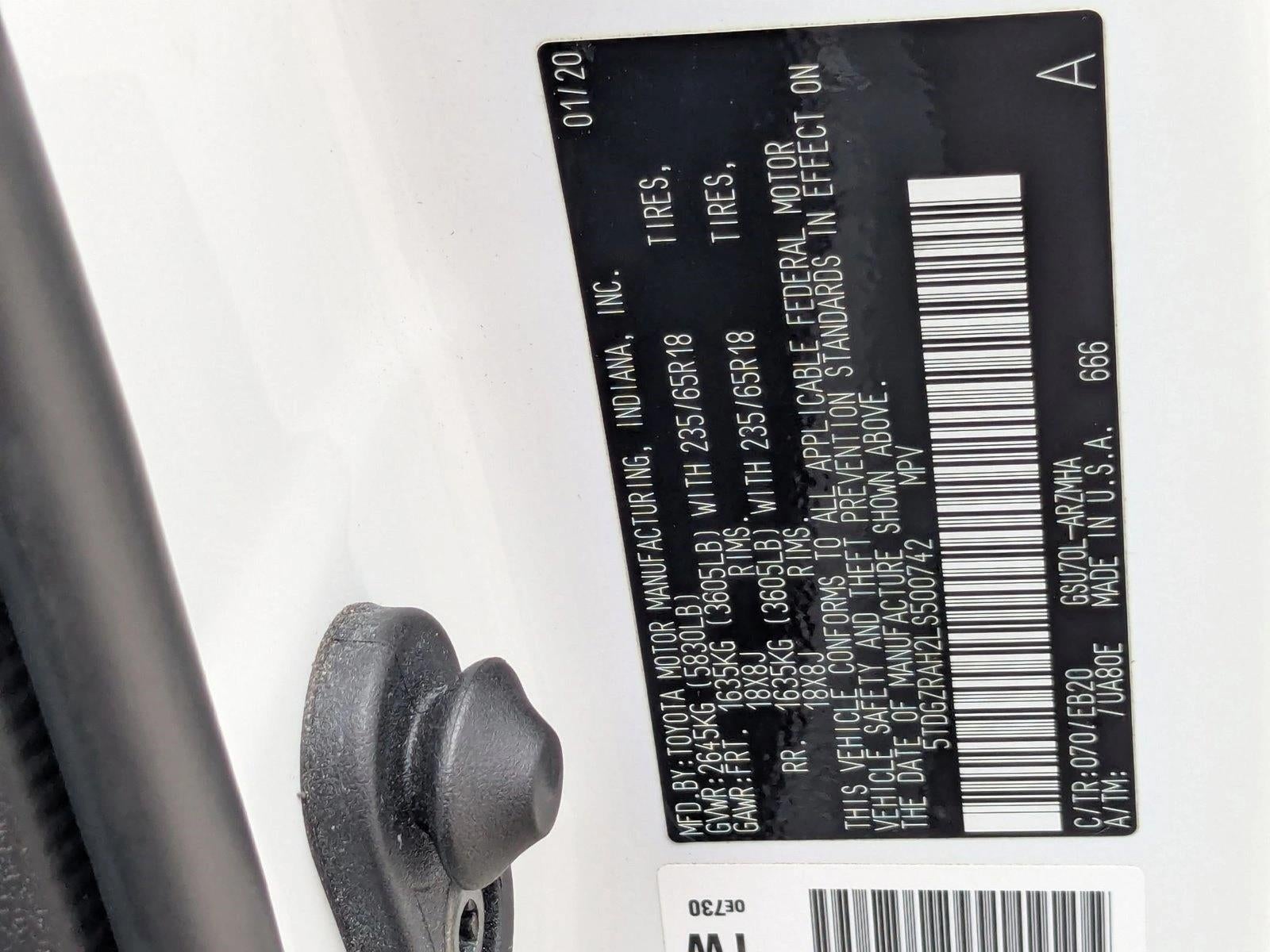 2020 Toyota Highlander XLE FWD (Natl)