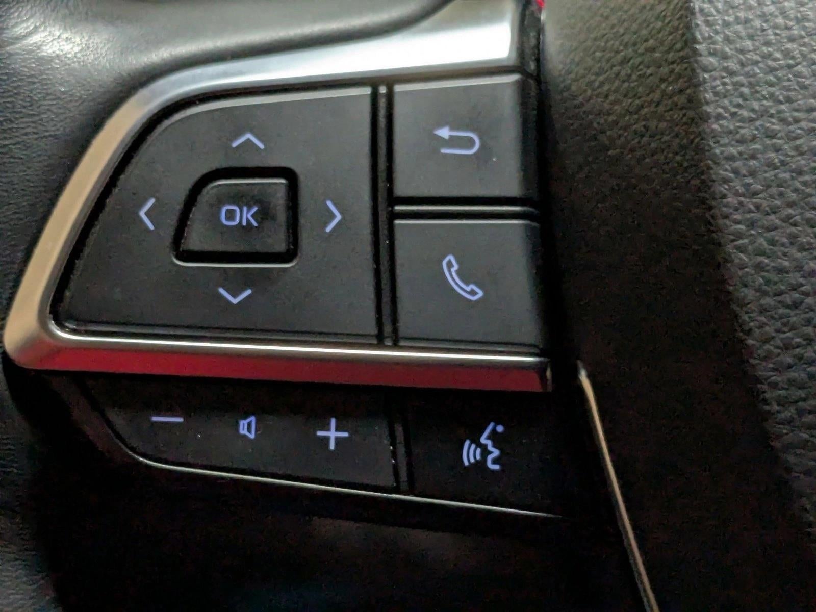 2020 Toyota Highlander XLE FWD (Natl)