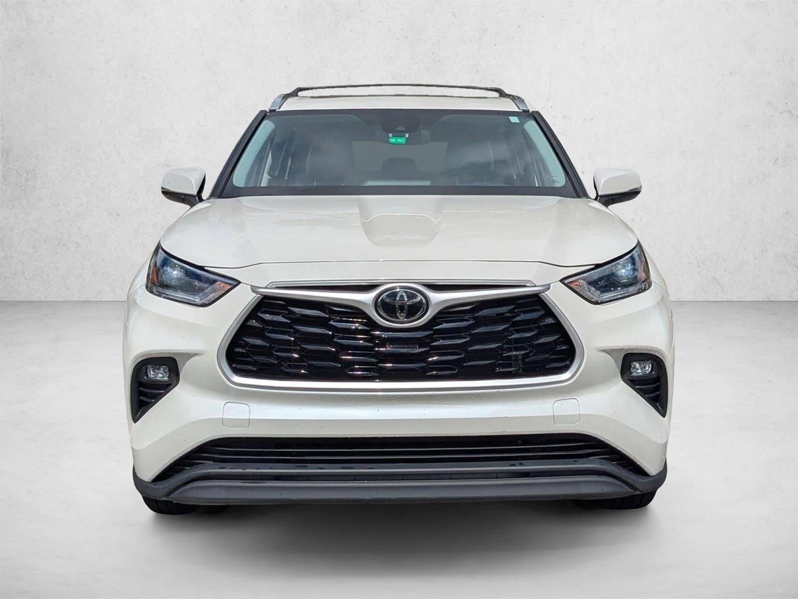 2021 Toyota Highlander XLE FWD (Natl)