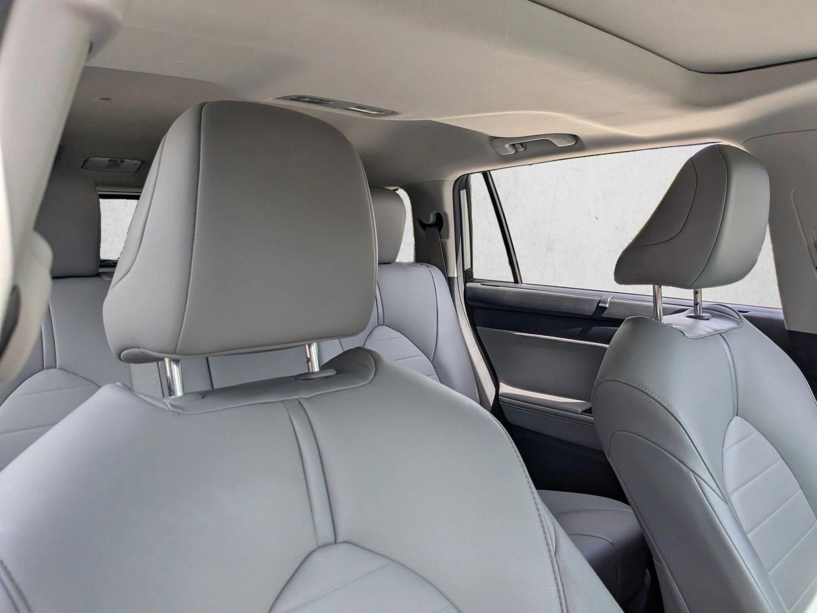 2021 Toyota Highlander XLE FWD (Natl)