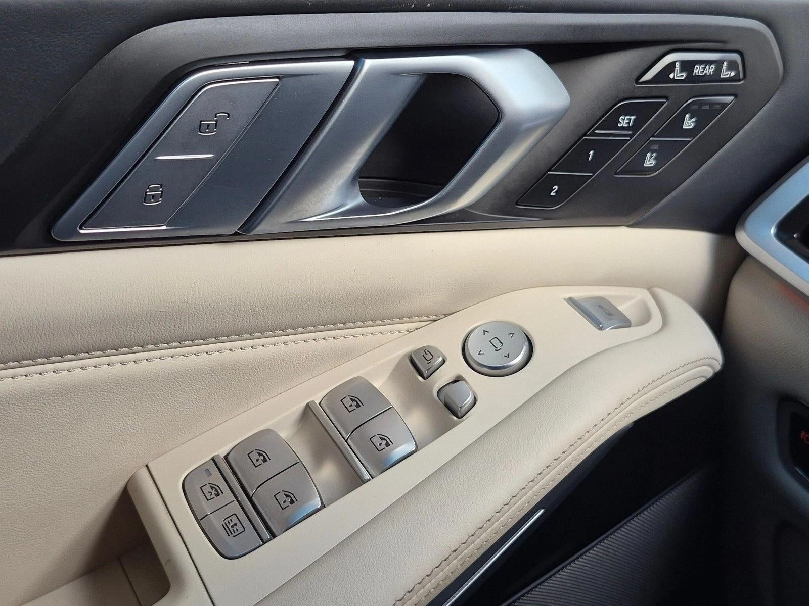 2022 BMW X7 M50i Sports Activity Vehicle
