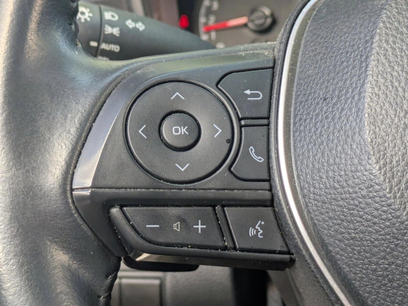 2021 Toyota Corolla SE CVT (Natl)