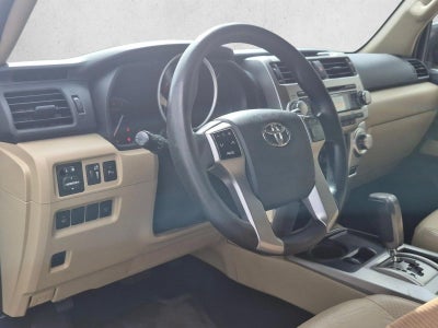 2013 Toyota 4Runner RWD 4dr V6 SR5 (Natl)