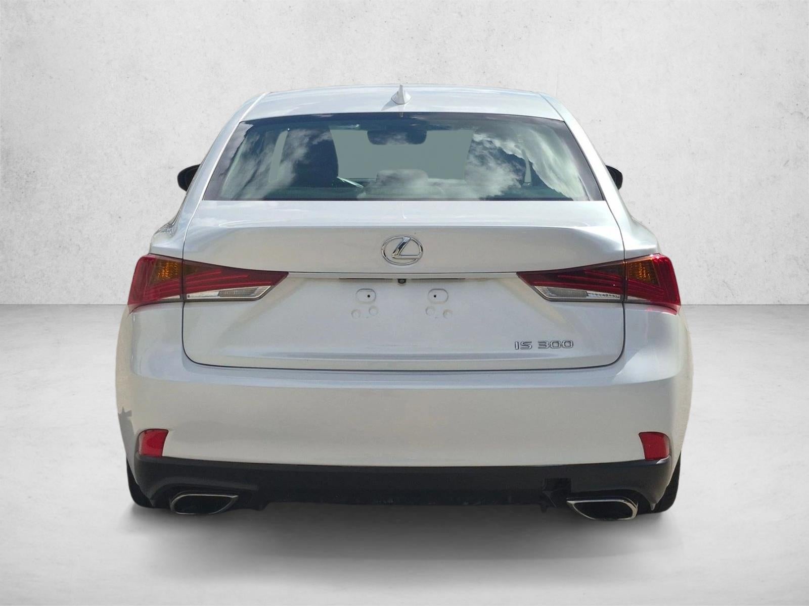 2018 Lexus IS 300 RWD