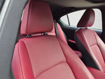 2024 Lexus IS 300 RWD