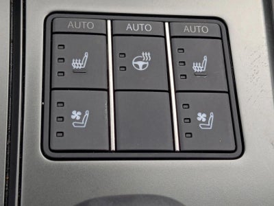 2025 Lexus UX 300h Premium FWD