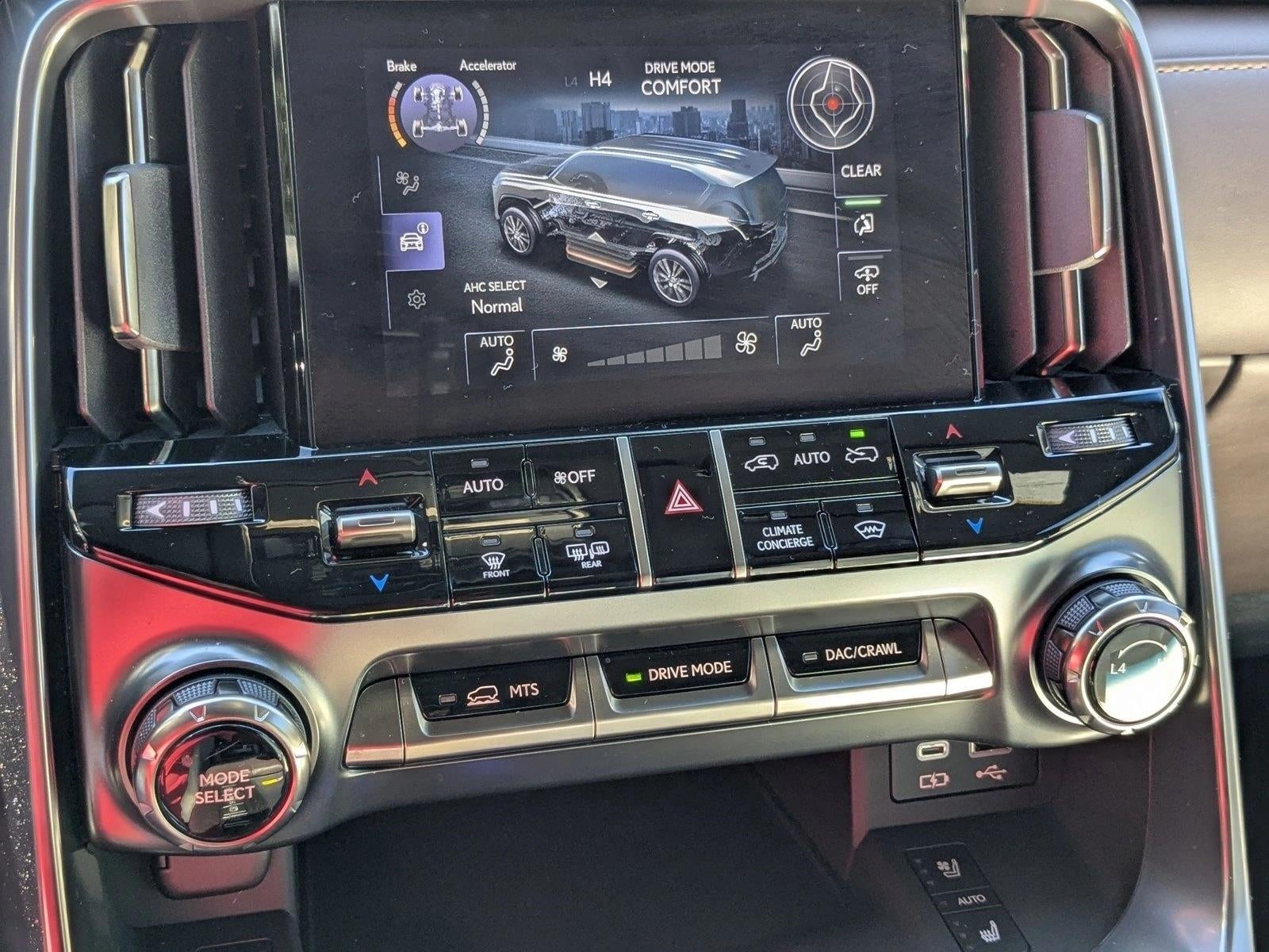 2024 Lexus LX 600 Luxury 4WD