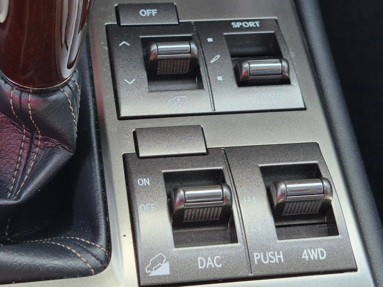 2016 Lexus GX 460 4WD 4dr Luxury