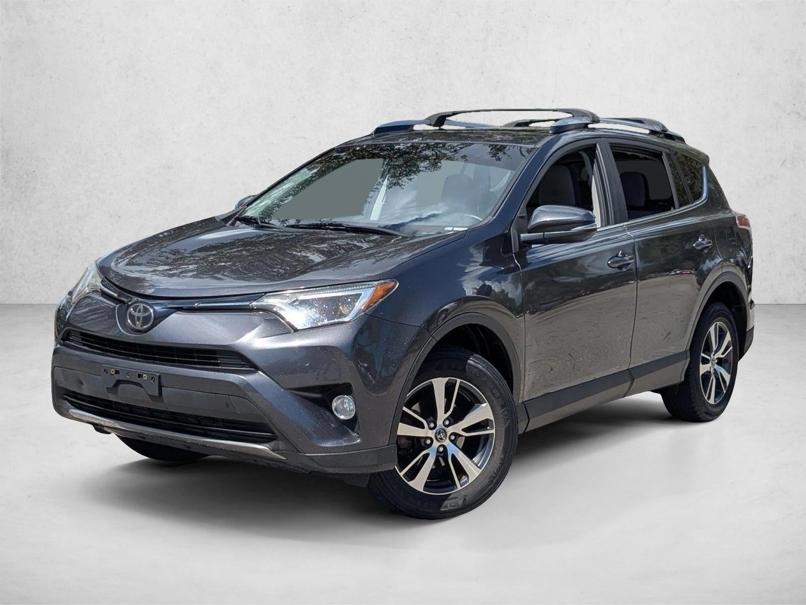 2017 Toyota RAV4 XLE AWD (Natl)