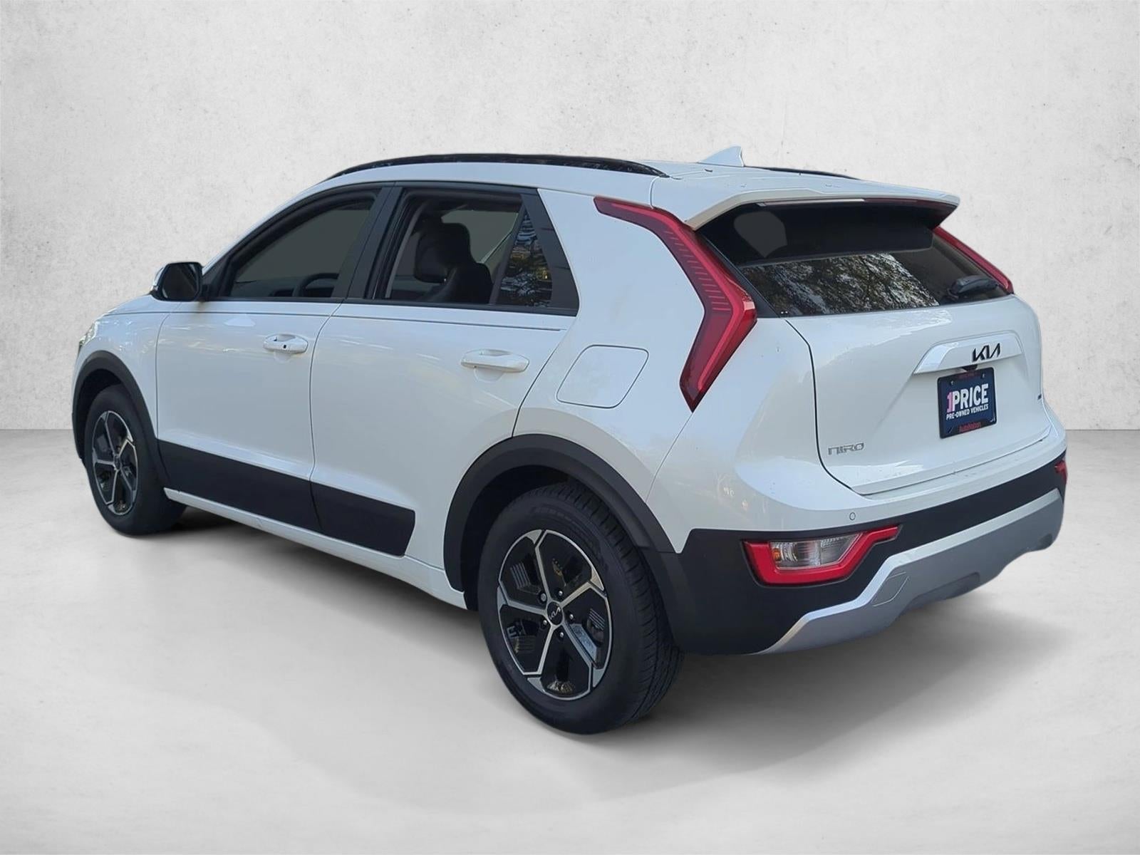 2023 Kia Niro EX FWD