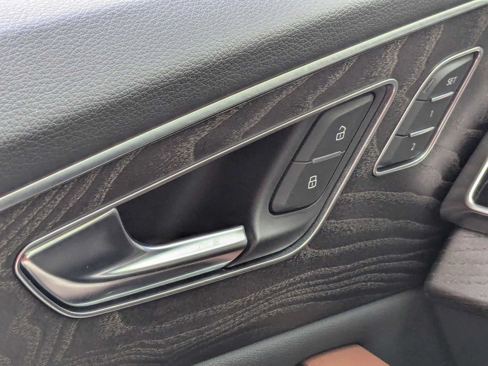 2022 Audi Q8 Premium Plus 55 TFSI quattro