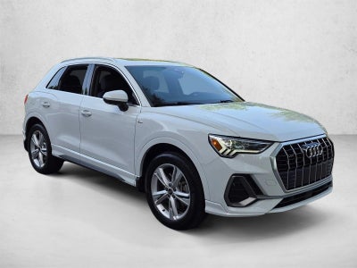 2022 Audi Q3 S line Premium Plus 45 TFSI quattro