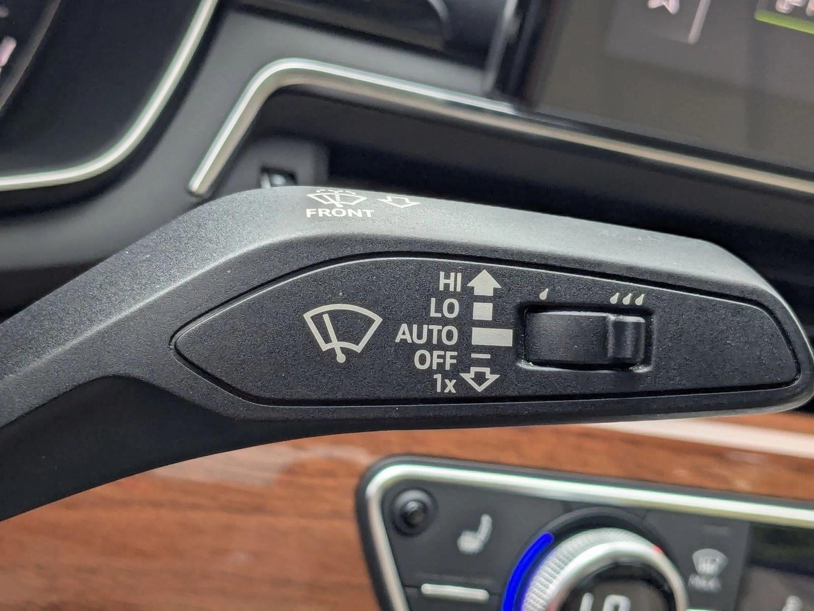 2022 Audi A4 Sedan Premium 40 TFSI quattro
