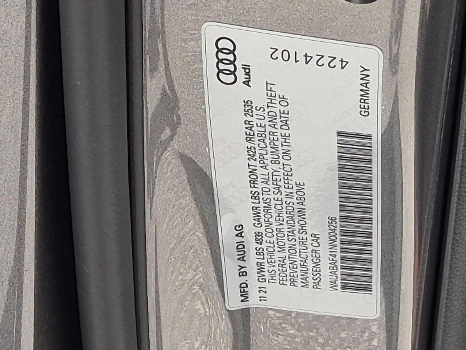 2022 Audi A4 Sedan Premium 40 TFSI quattro