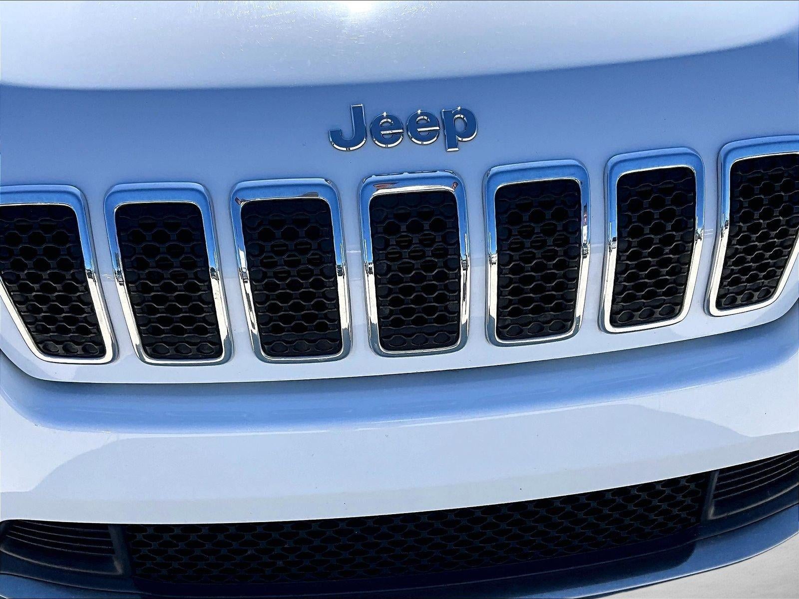 2020 Jeep Cherokee Limited FWD